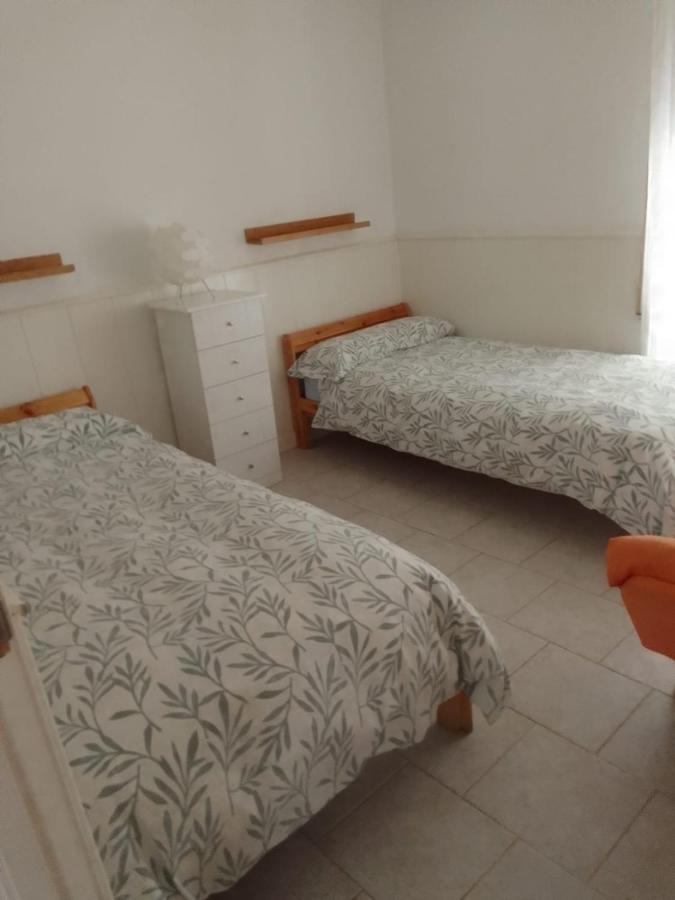 Вилла La Casita De Noe Con Vista Al Pantano De San Juan Сан-Мартин-де-Вальдейглесьяс Экстерьер фото
